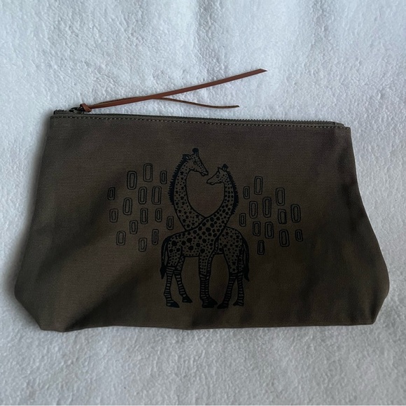 FEED Project Handbags - FEED Project Pouch